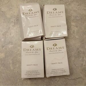 Free item: Vanity Pack Sets